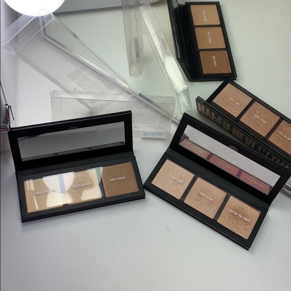 (2) MAC Hyper Real Glow Palette - Picture 4 of 9